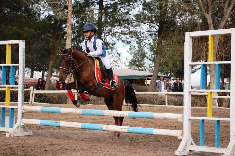 نتایج پانزدهمین مسابقه پرش با اسب هیأت سوارکاری استان اصفهان در سال 95